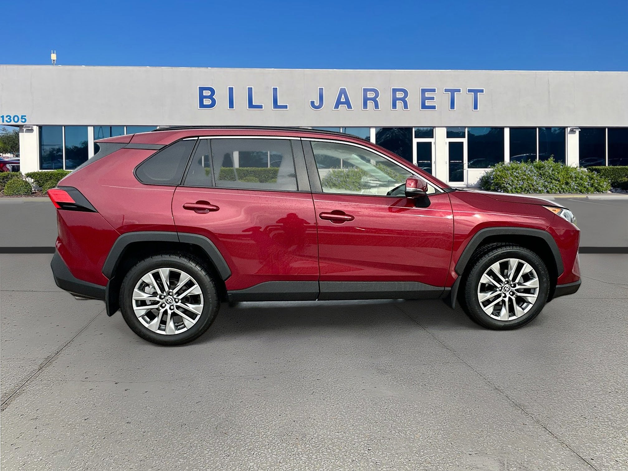 2020 Toyota RAV4 XLE Premium