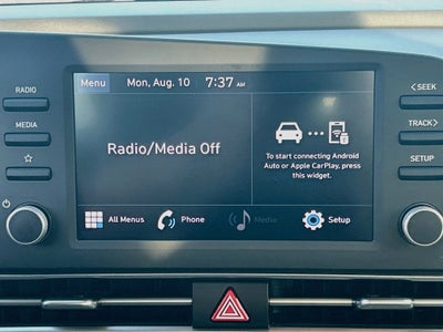 2023 Hyundai Elantra SE