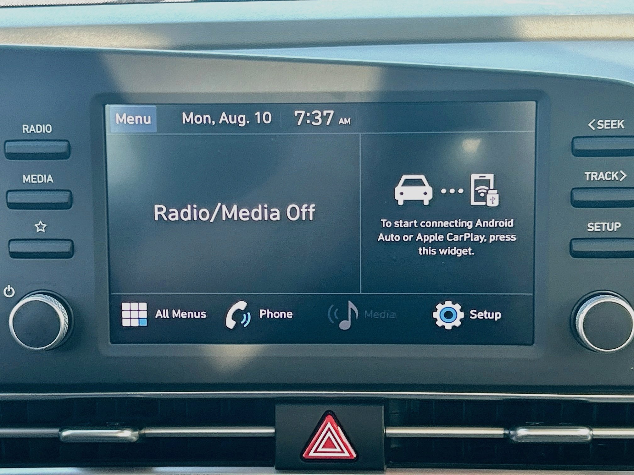 2023 Hyundai Elantra SE
