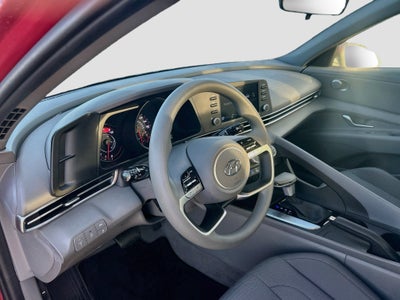 2023 Hyundai Elantra SE