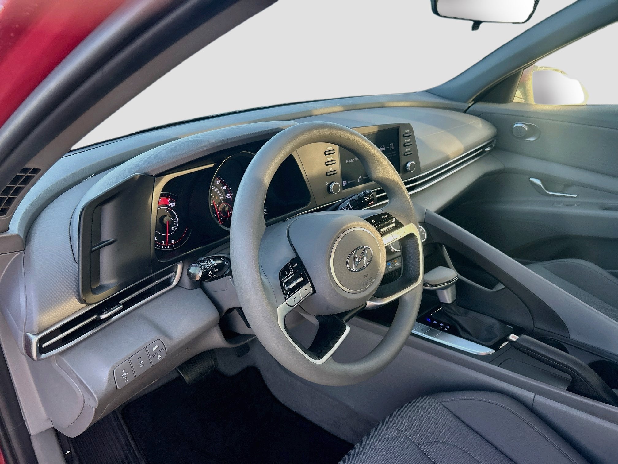 2023 Hyundai Elantra SE