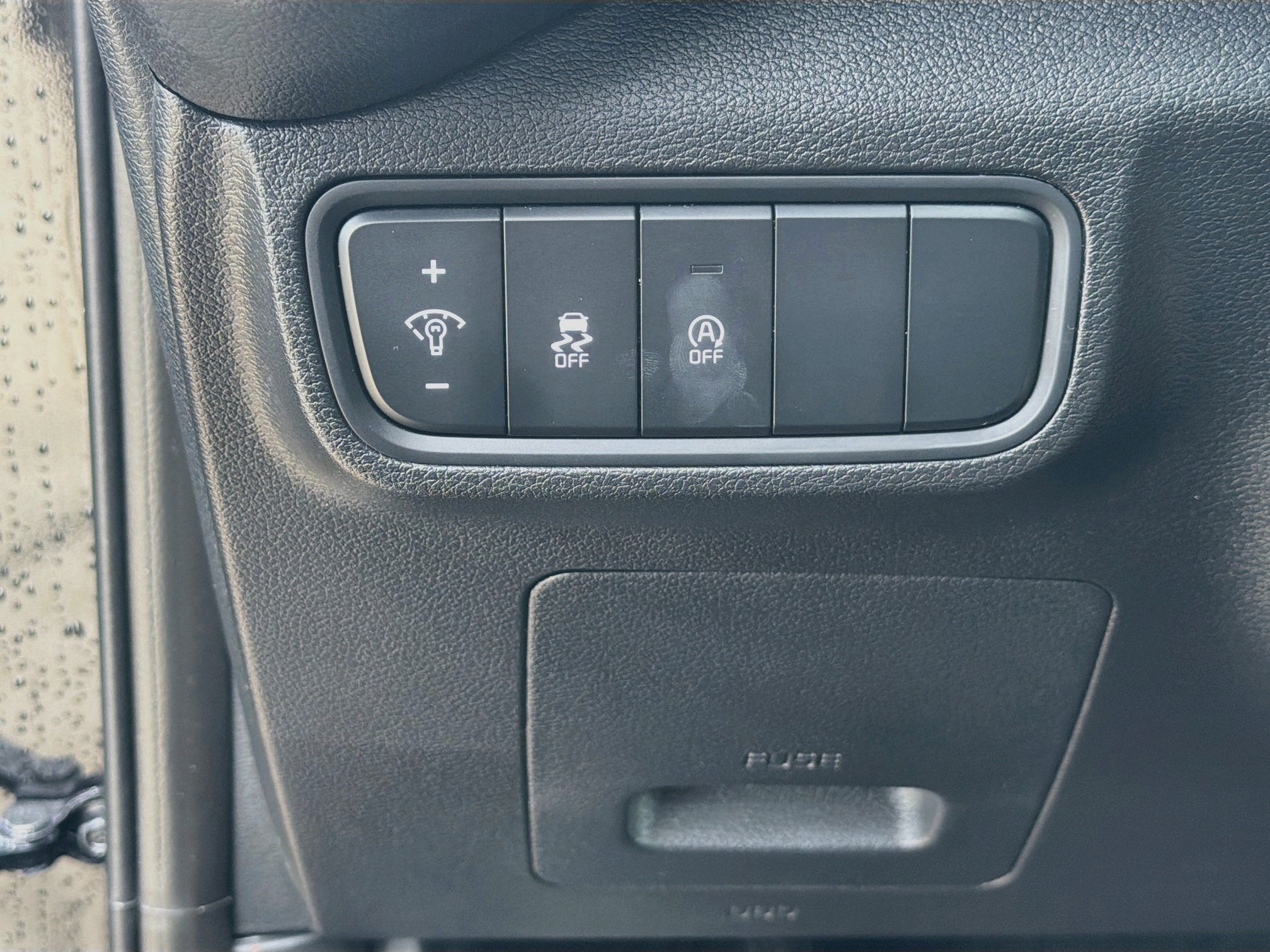 2025 Kia Soul Base