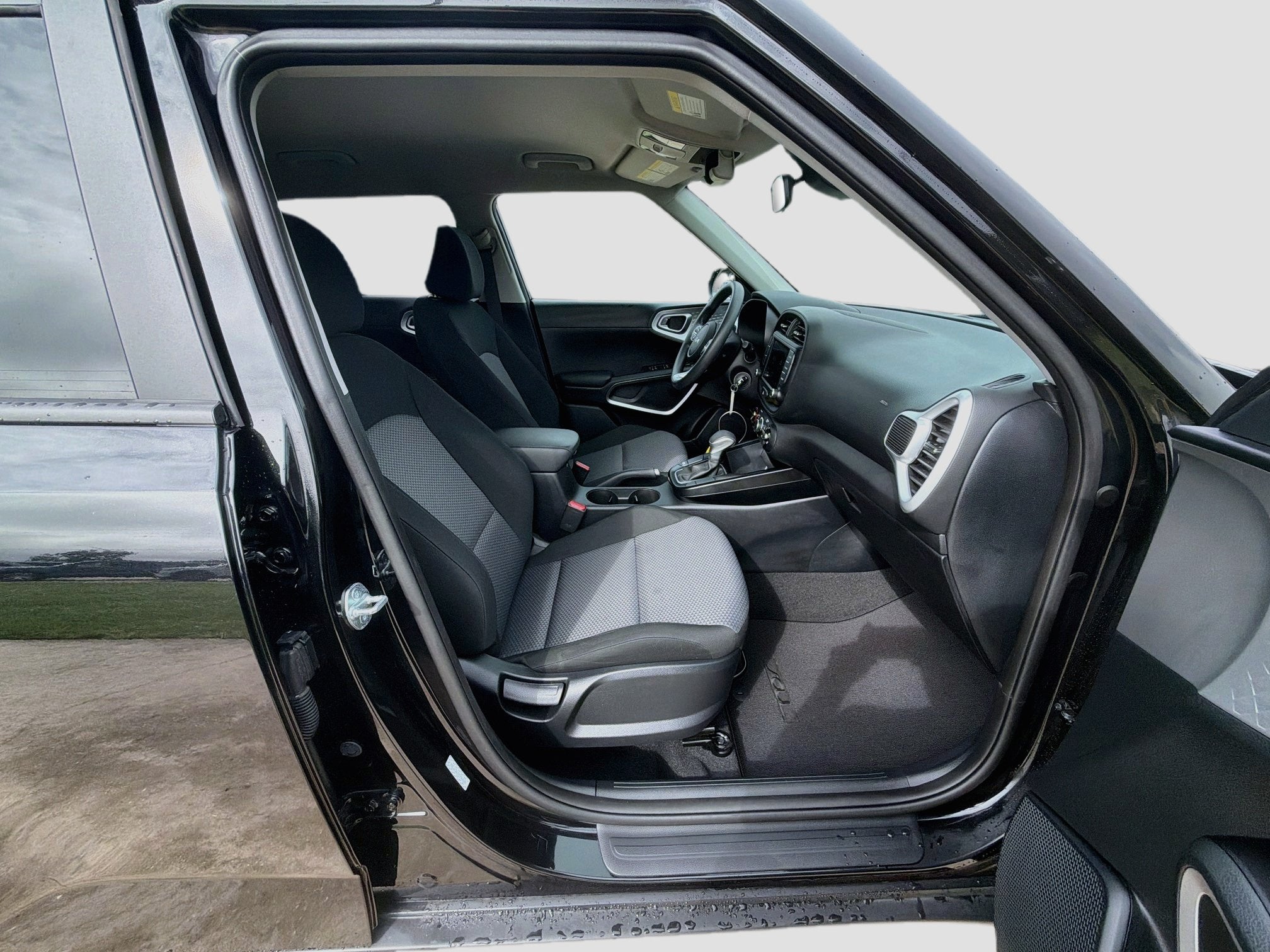 2025 Kia Soul Base
