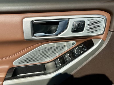 2022 Ford Explorer King Ranch
