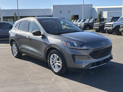 2022 Ford Escape SE Hybrid