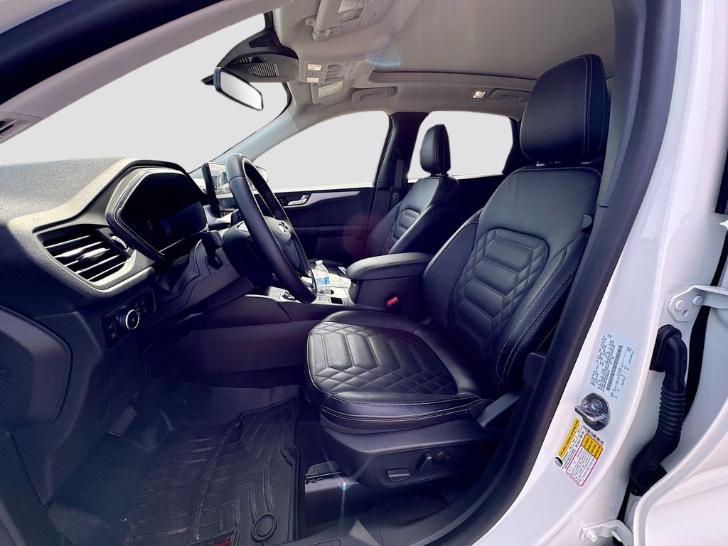 2024 Ford Escape Plug-In Hybrid Base