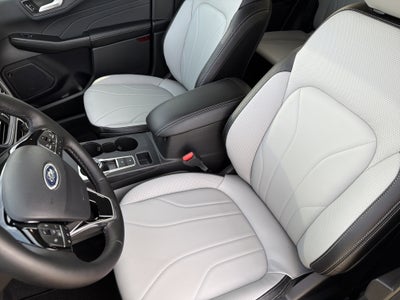 2026 Ford Escape Platinum