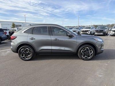 2026 Ford Escape Platinum