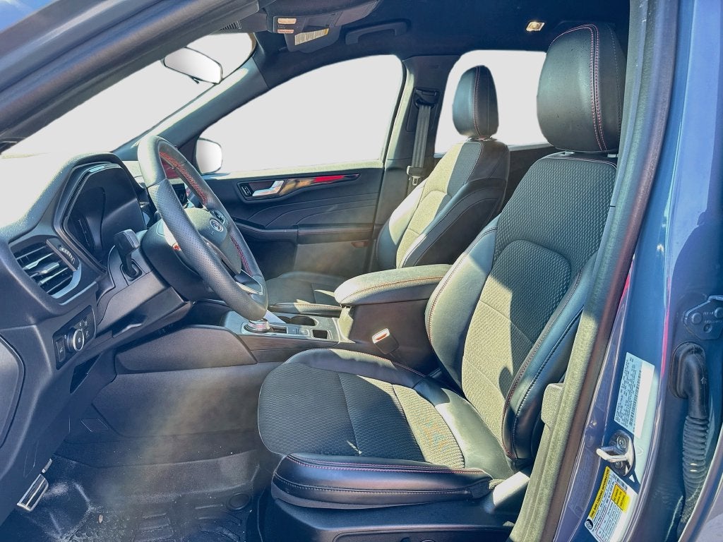 2023 Ford Escape ST-Line Select
