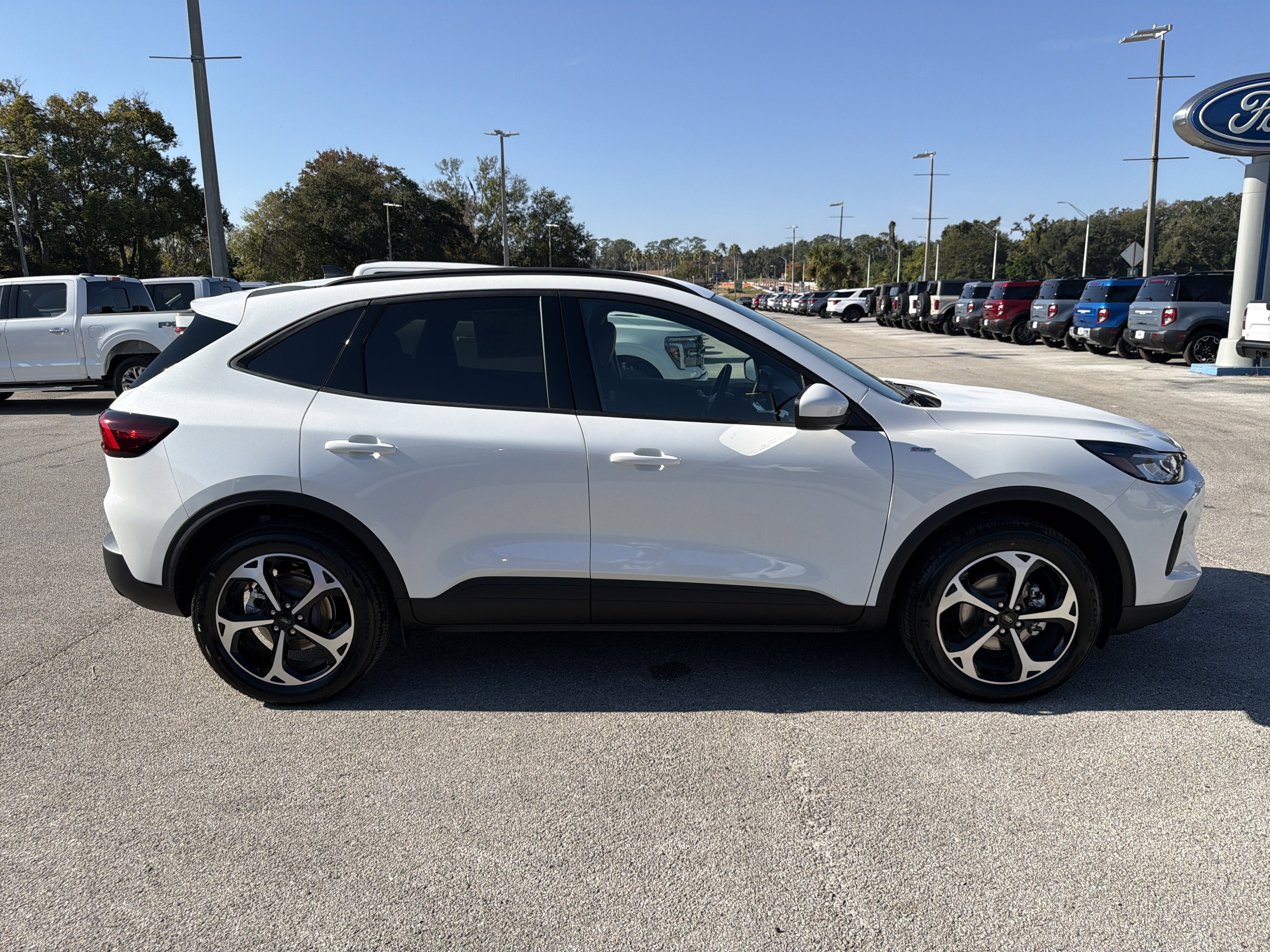 2026 Ford Escape Hybrid ST-Line Select