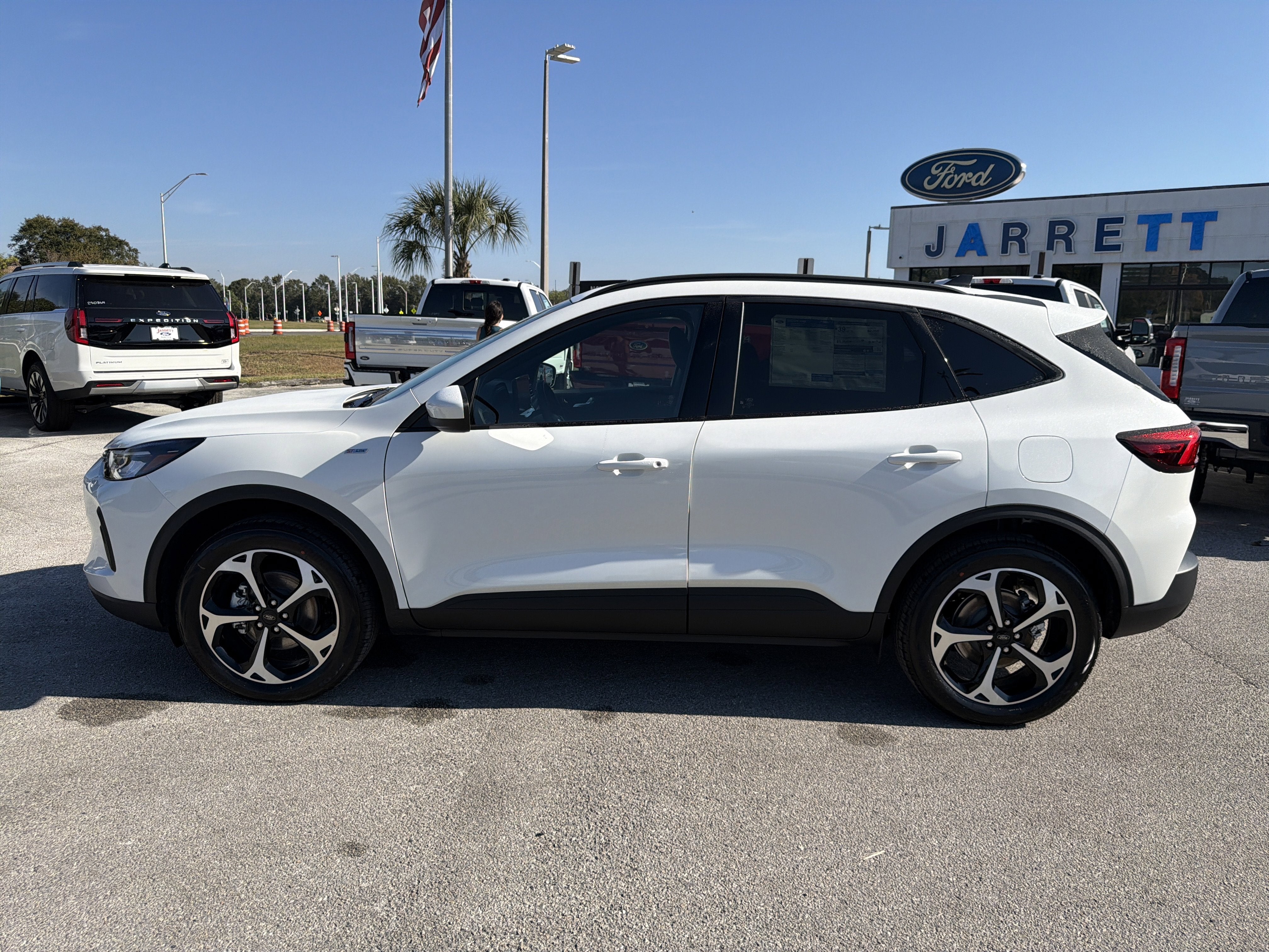 2026 Ford Escape Hybrid ST-Line Select