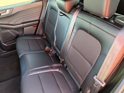 2026 Ford Escape Hybrid ST-Line Select