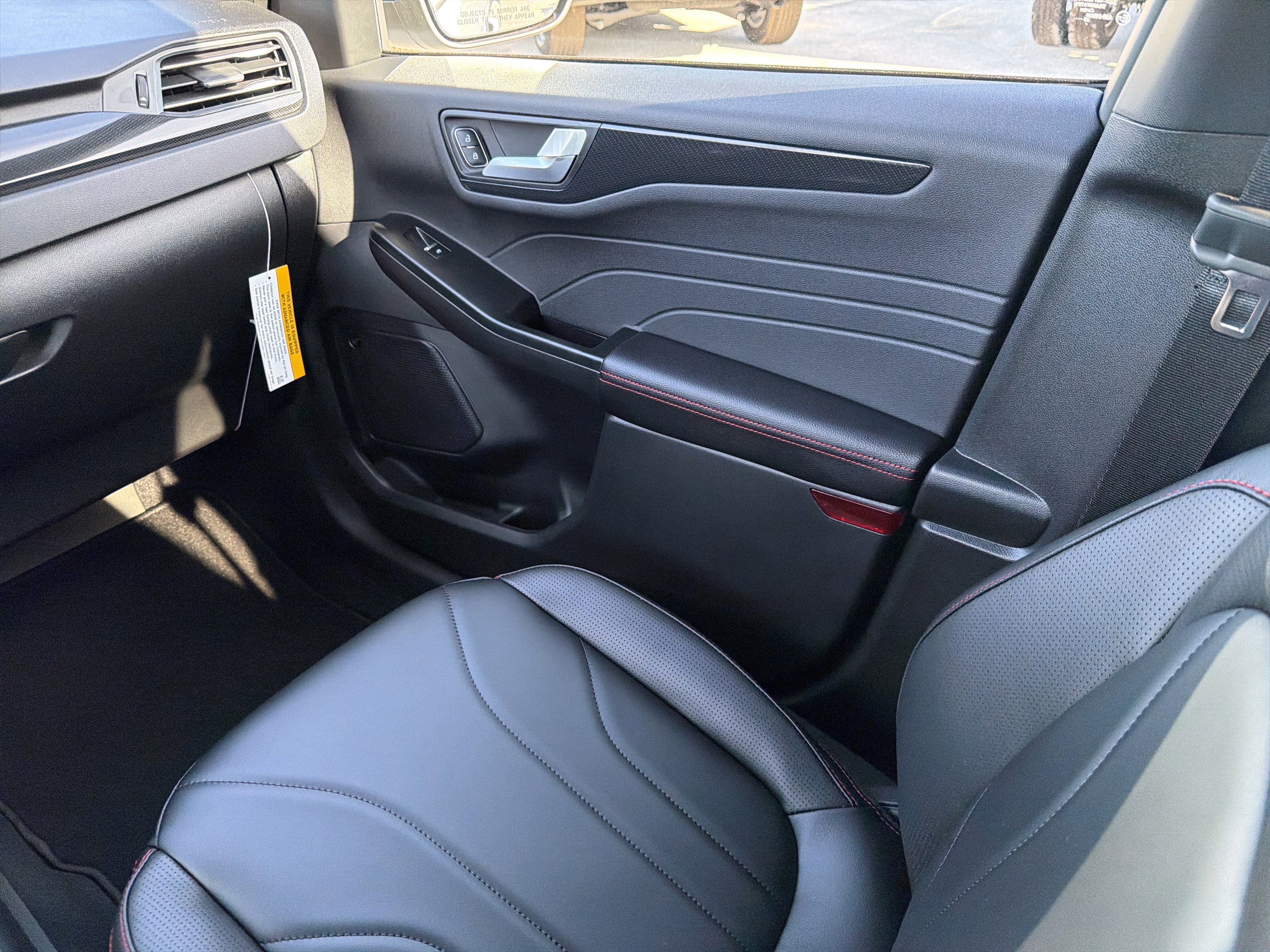 2026 Ford Escape Hybrid ST-Line Elite