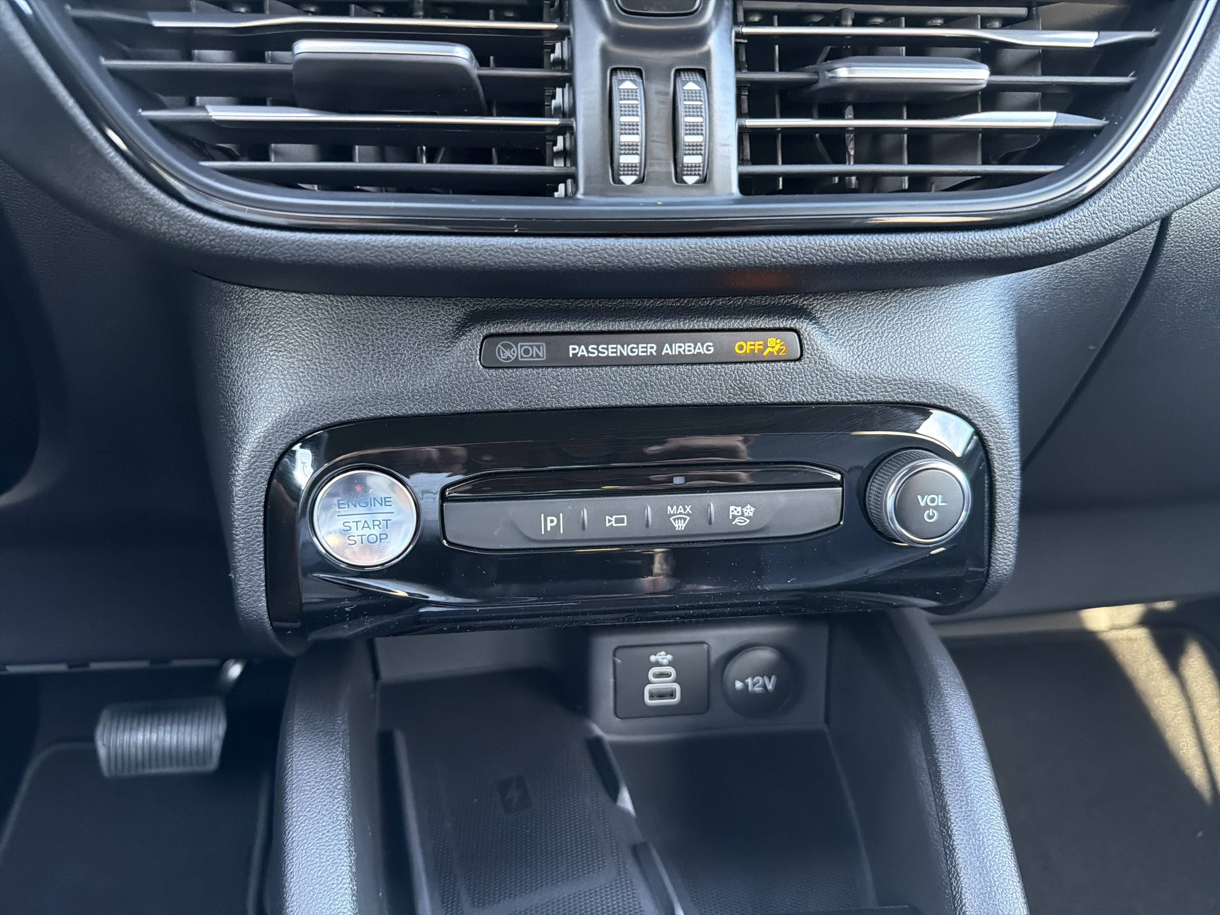 2026 Ford Escape Hybrid ST-Line Elite