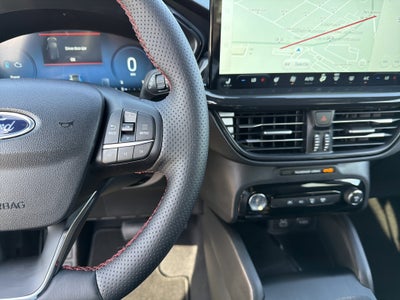 2026 Ford Escape Hybrid ST-Line Elite