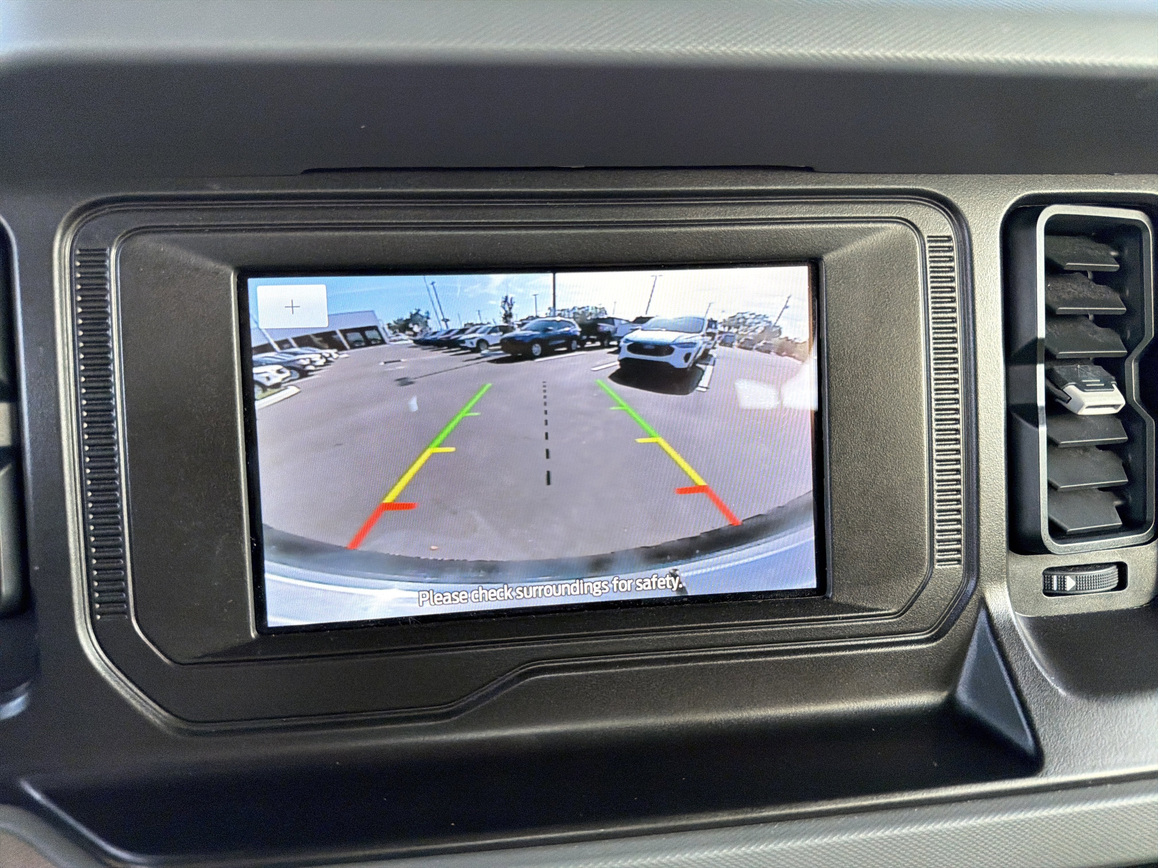 2023 Ford Bronco Base