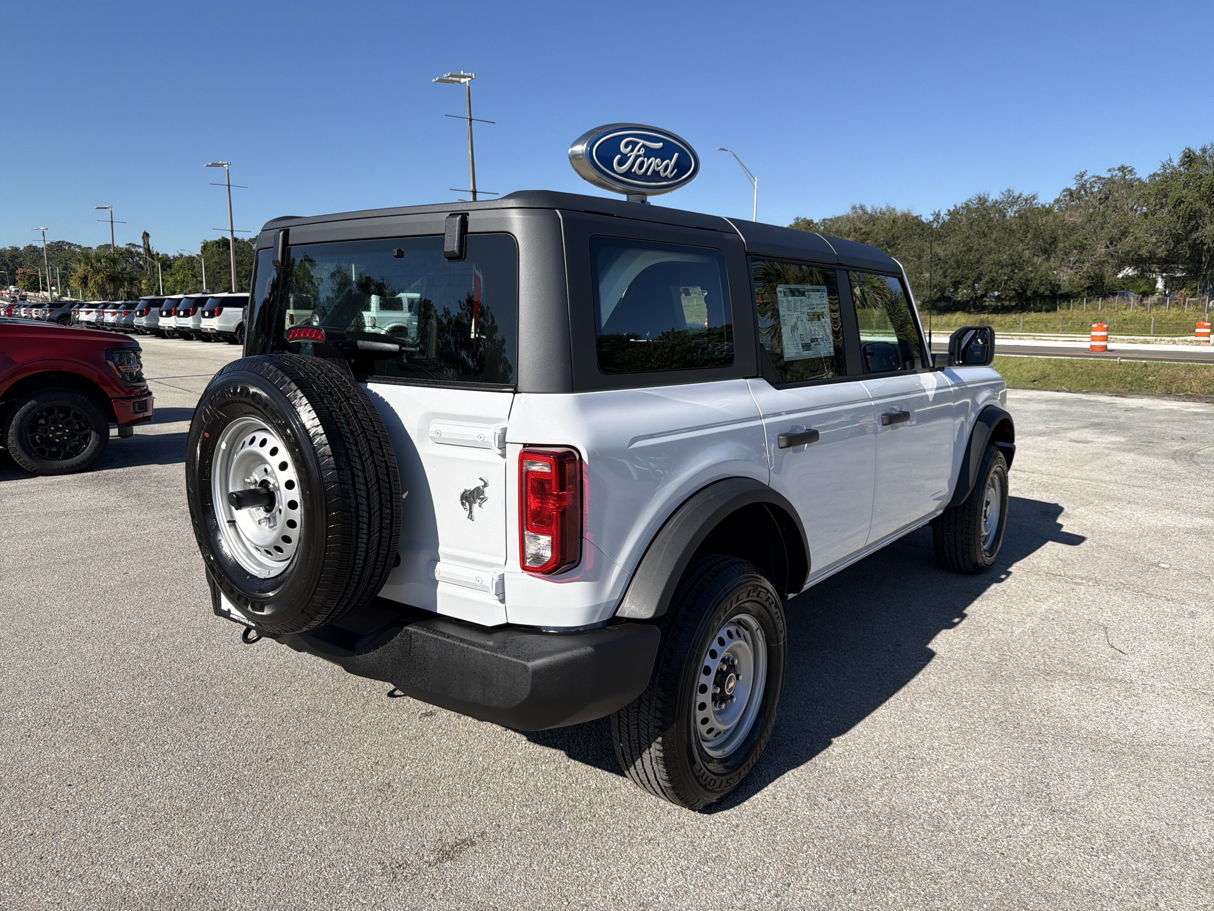2025 Ford Bronco Base