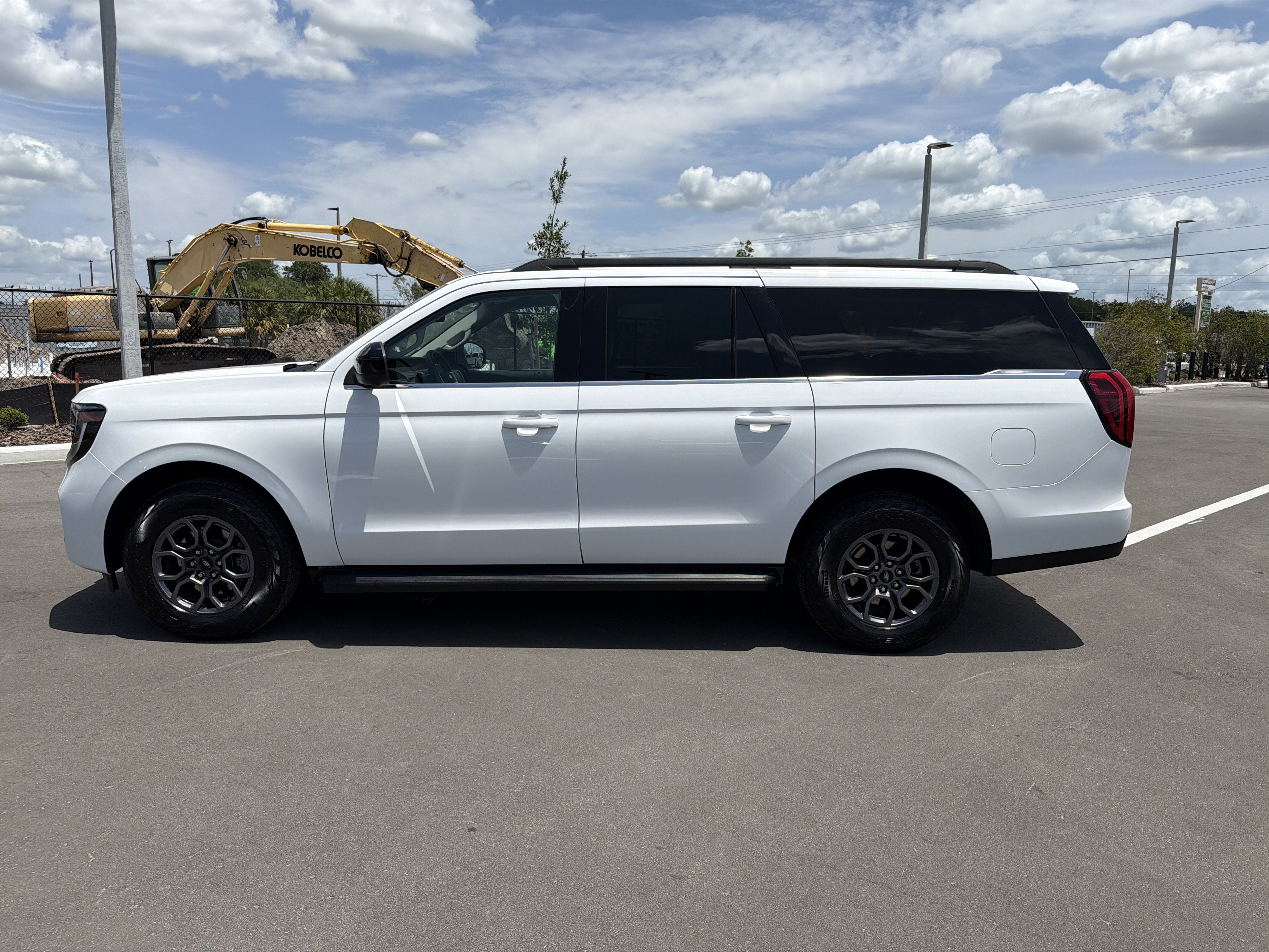 2025 Ford Expedition Max Active
