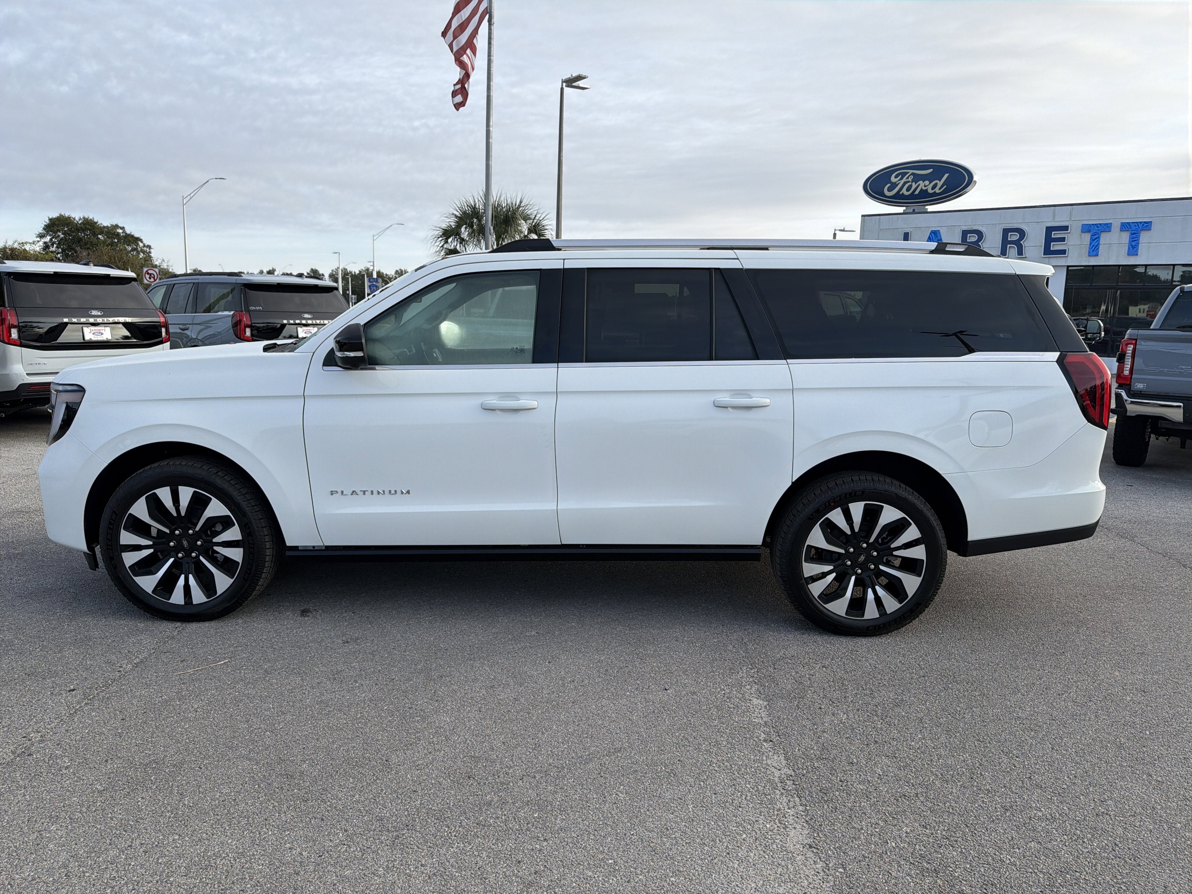 2025 Ford Expedition Max Platinum