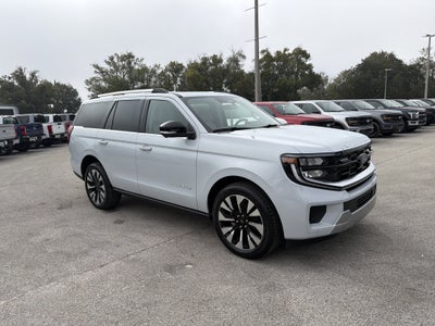 2025 Ford Expedition Platinum