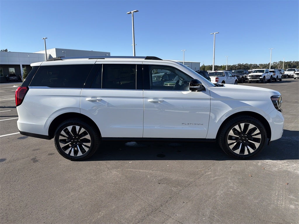 2025 Ford Expedition Platinum