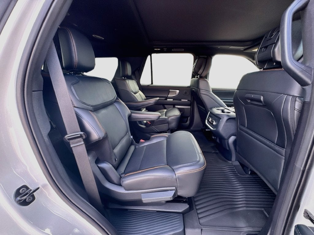 2027 Ford Expedition Tremor