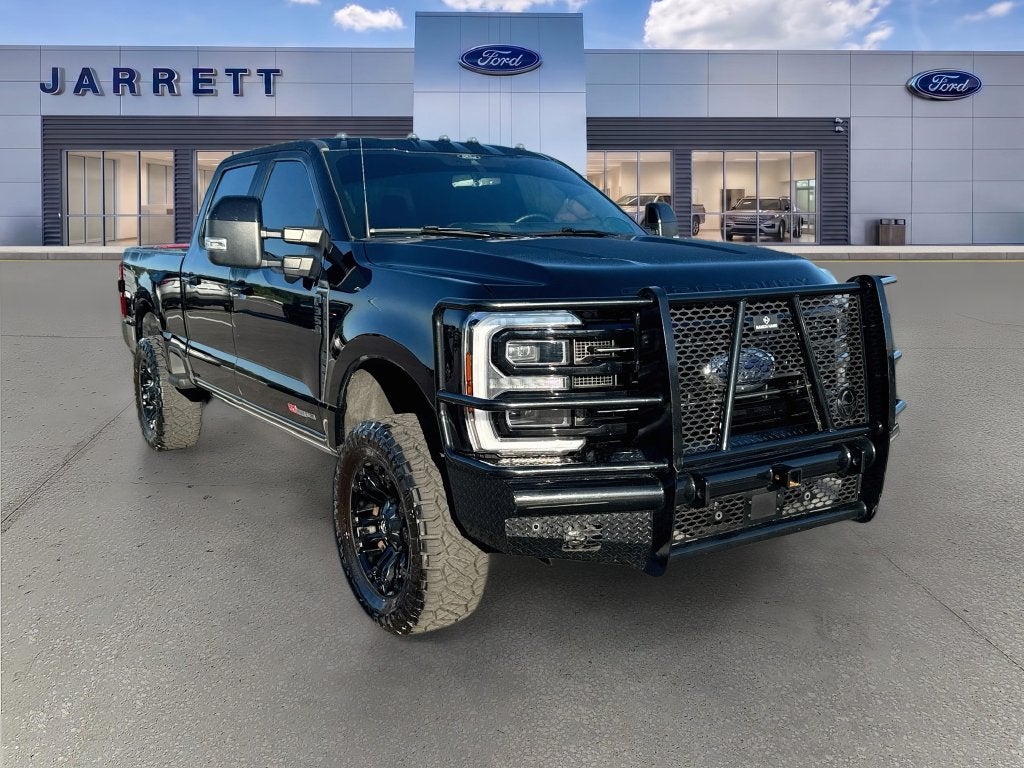 2025 Ford F-350SD Platinum