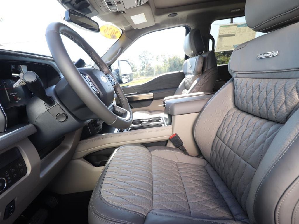 2026 Ford F-350SD Platinum