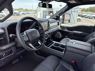 2026 Ford F-350SD Platinum DRW