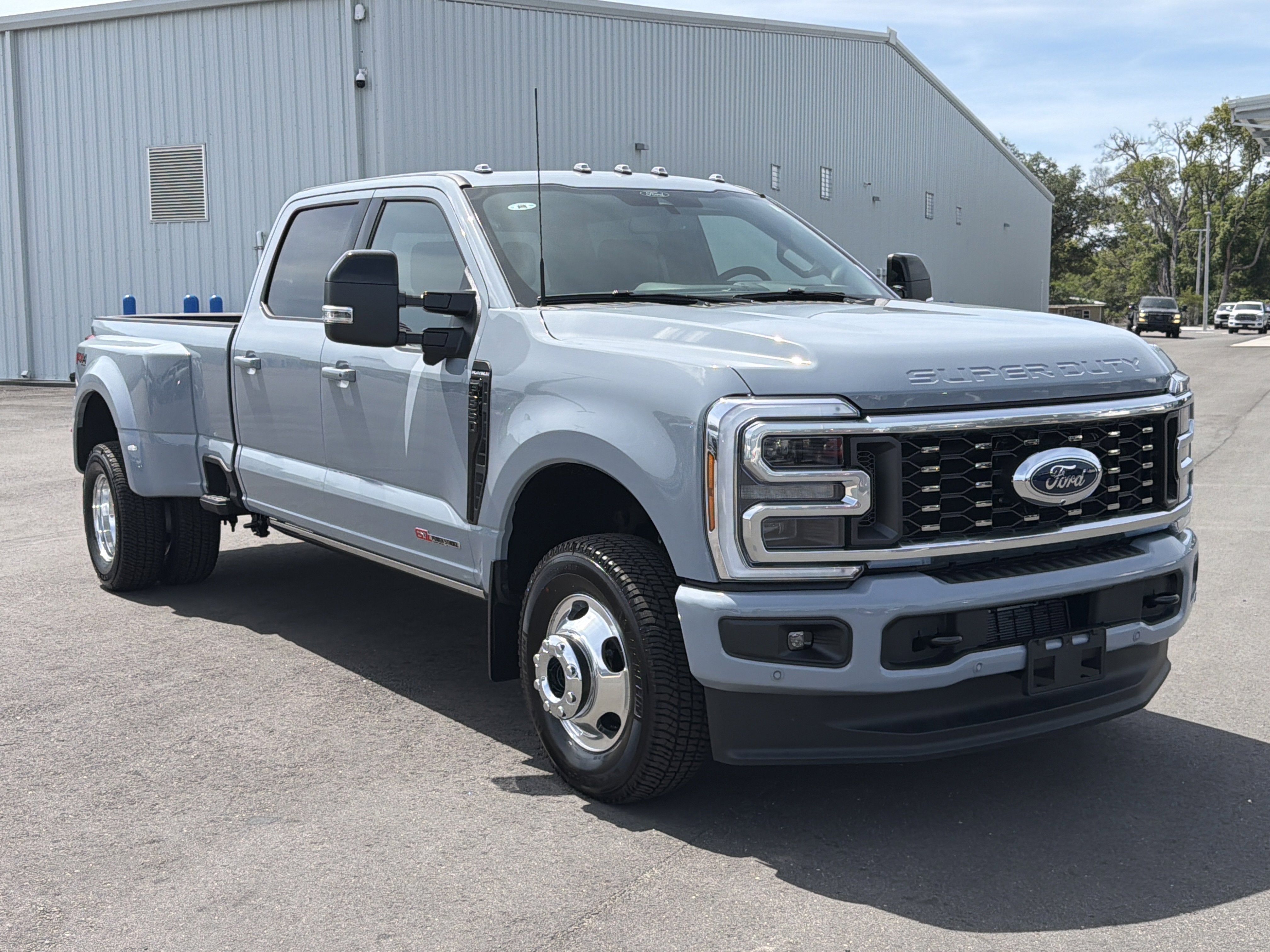 2026 Ford F-350SD Platinum DRW
