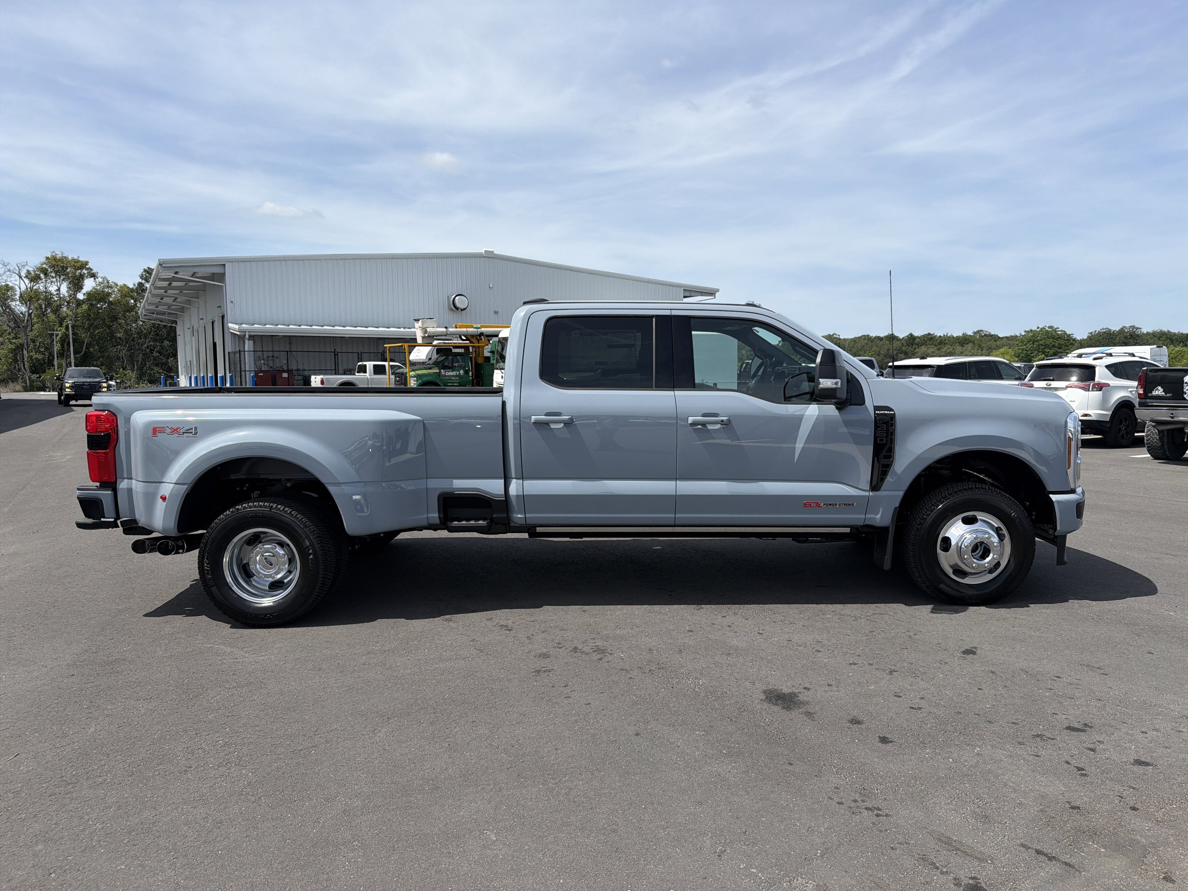 2026 Ford F-350SD Platinum DRW