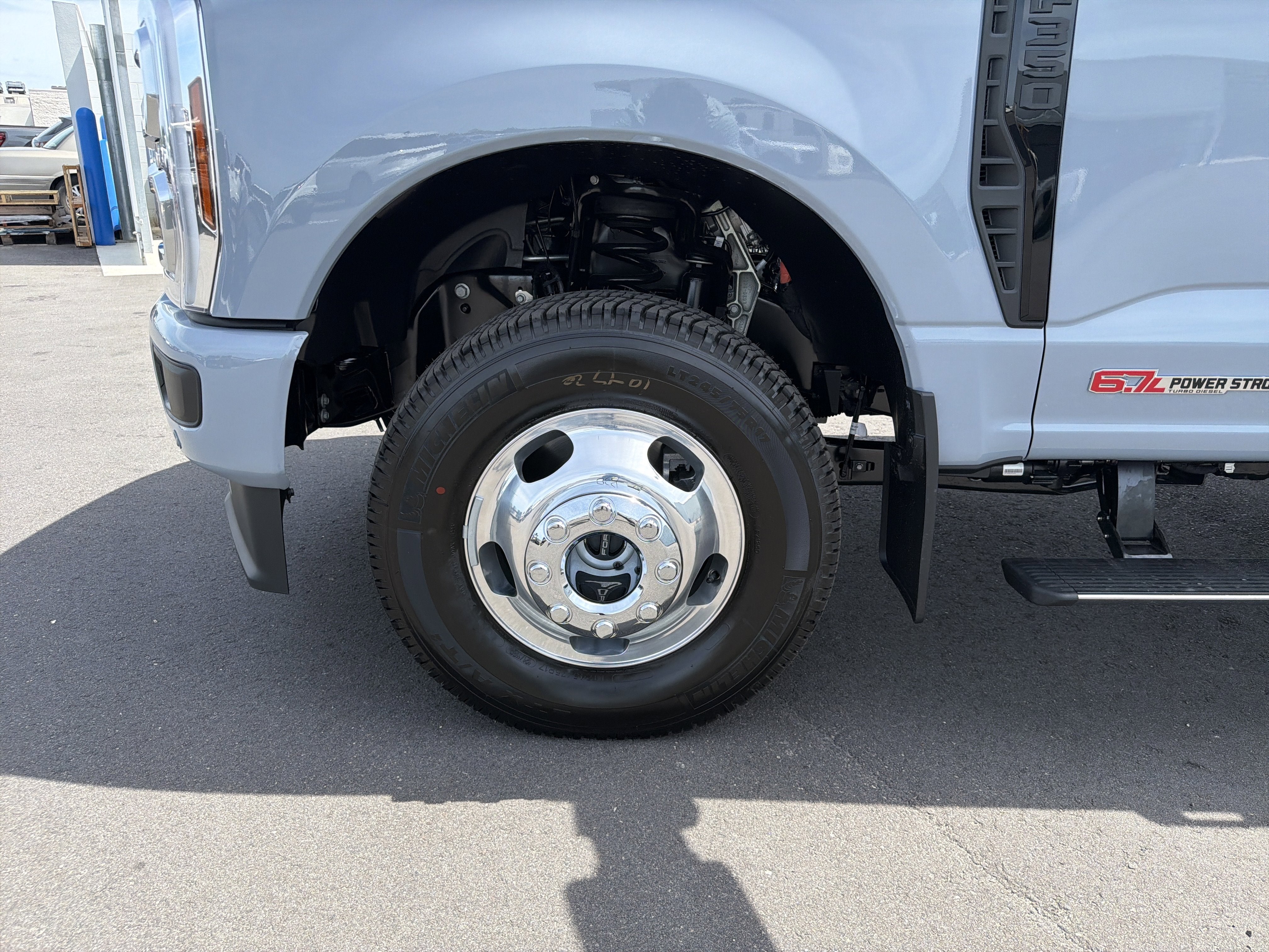 2026 Ford F-350SD Platinum DRW