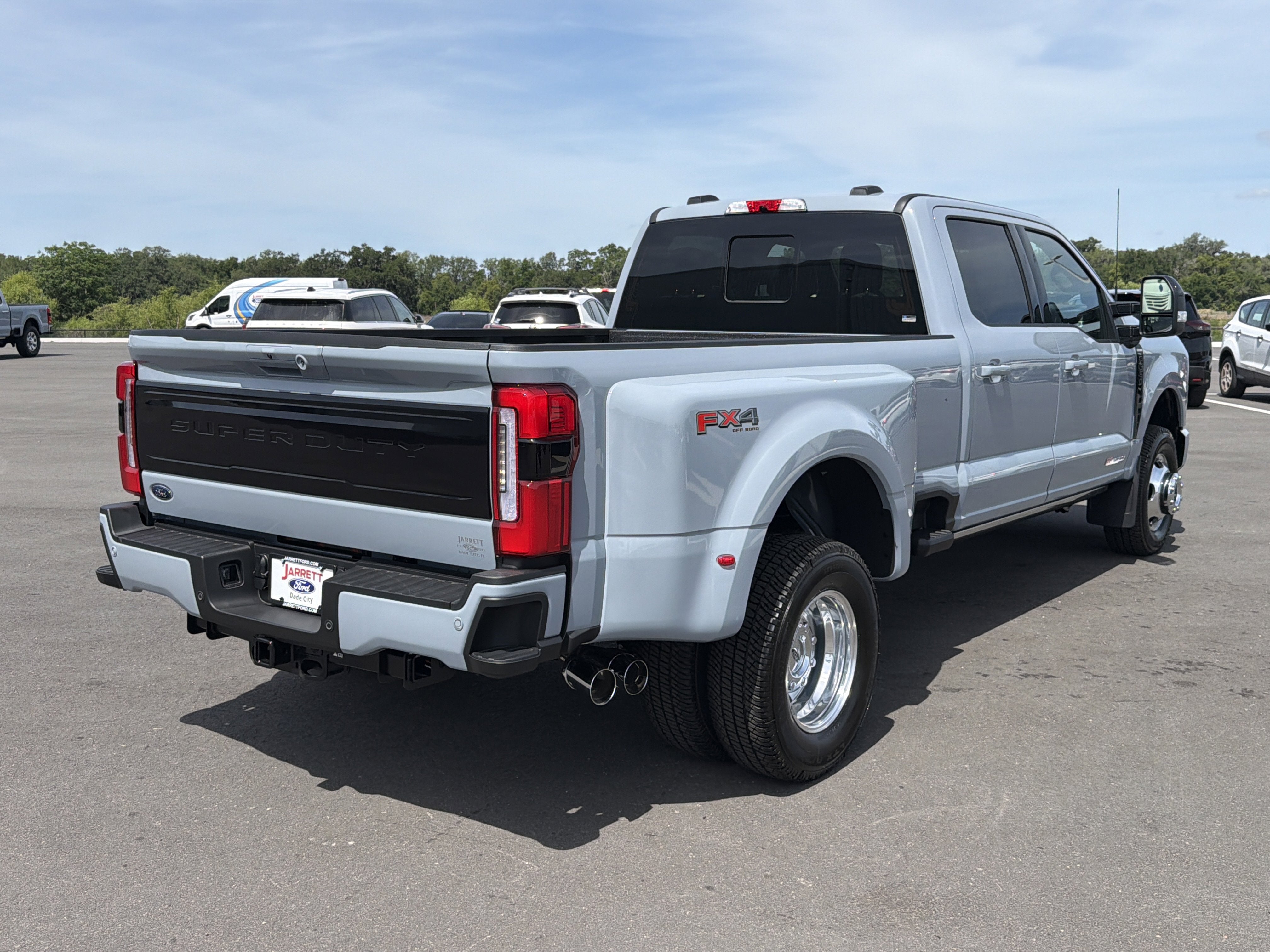 2026 Ford F-350SD Platinum DRW