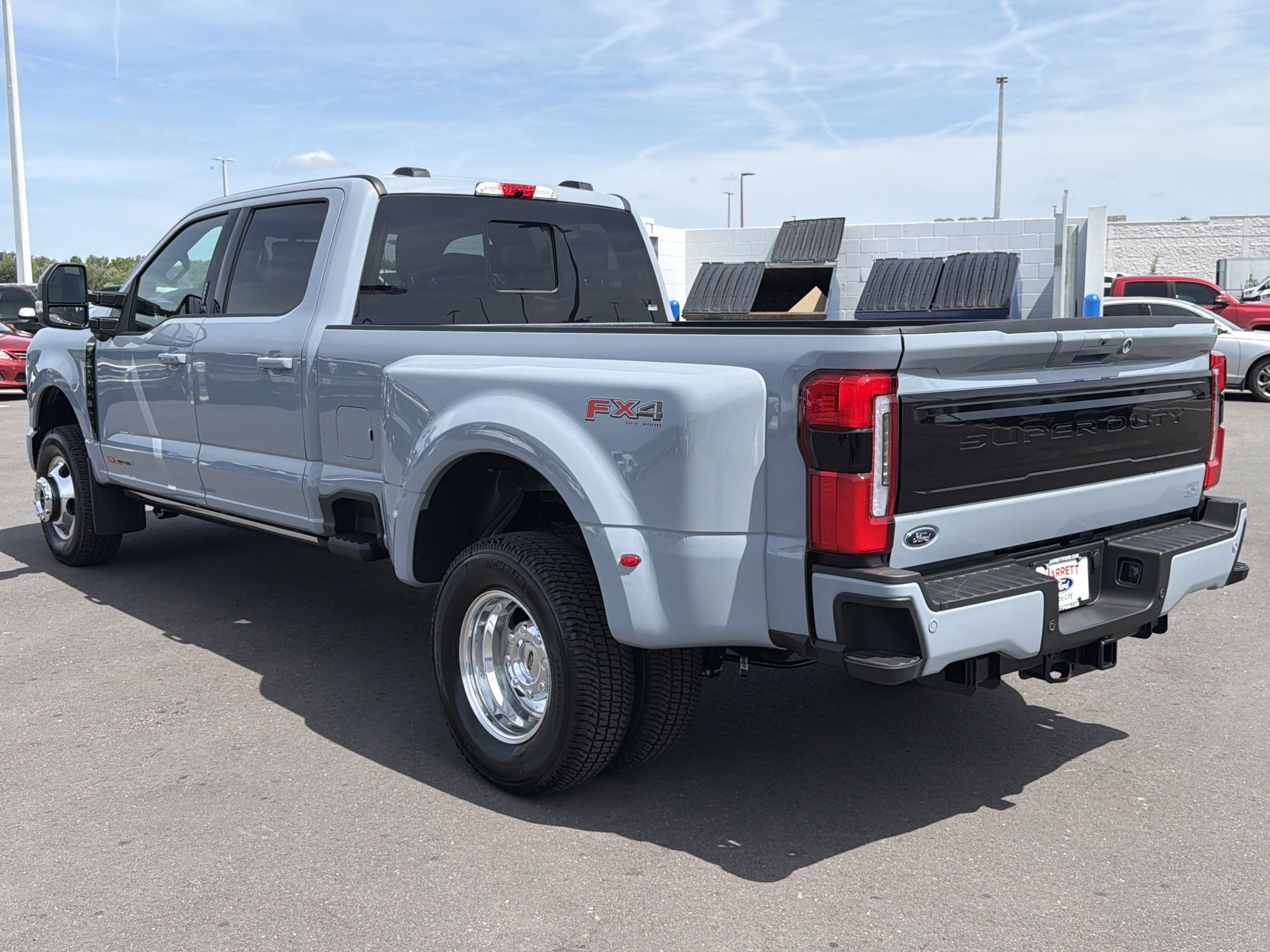 2026 Ford F-350SD Platinum DRW