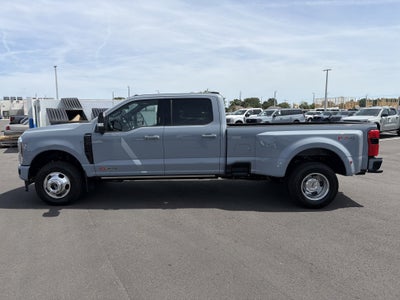 2026 Ford F-350SD Platinum DRW