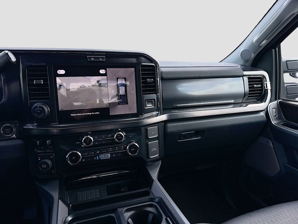2026 Ford F-350SD Lariat DRW