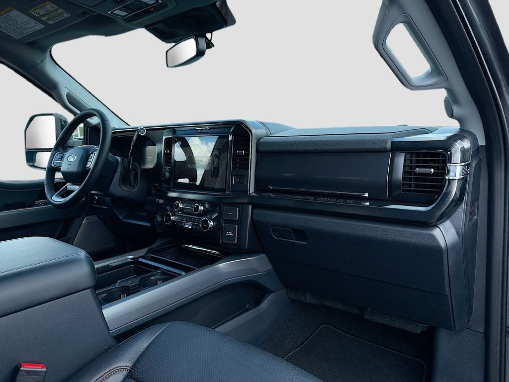 2026 Ford F-350SD Lariat DRW