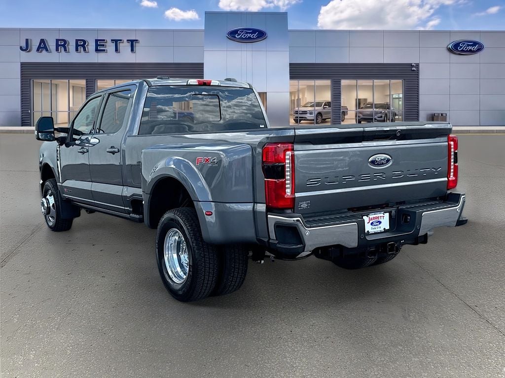 2026 Ford F-350SD Lariat DRW