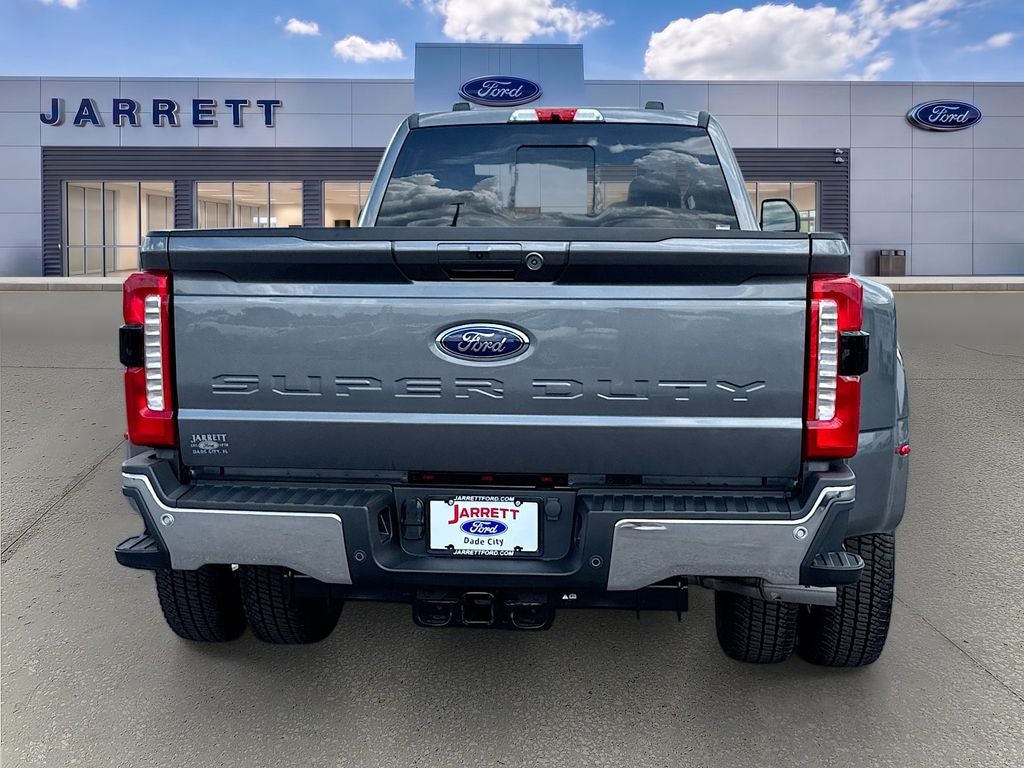 2026 Ford F-350SD Lariat DRW