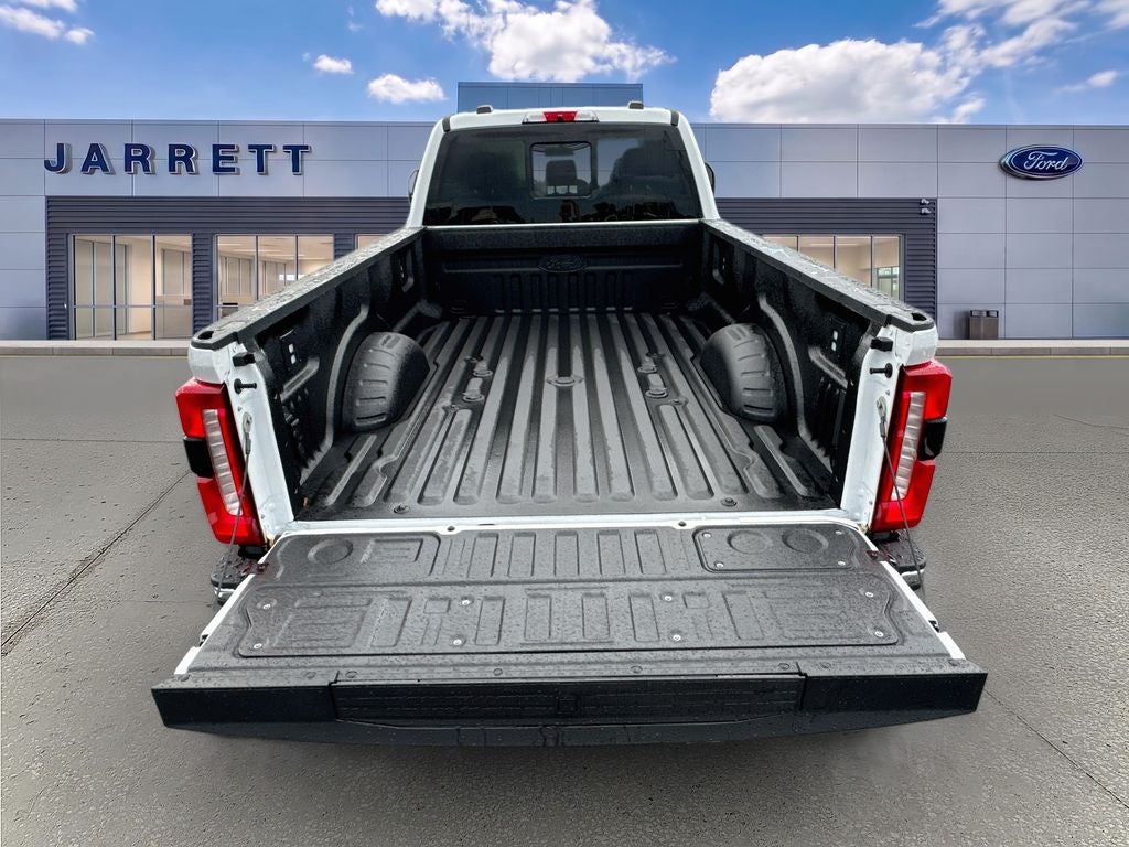 2026 Ford F-350SD Lariat DRW