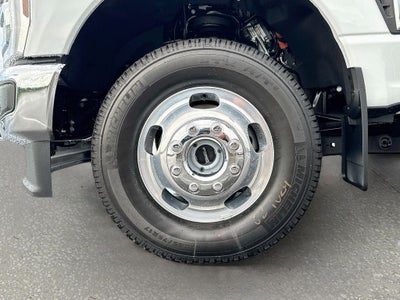 2026 Ford F-350SD Lariat DRW