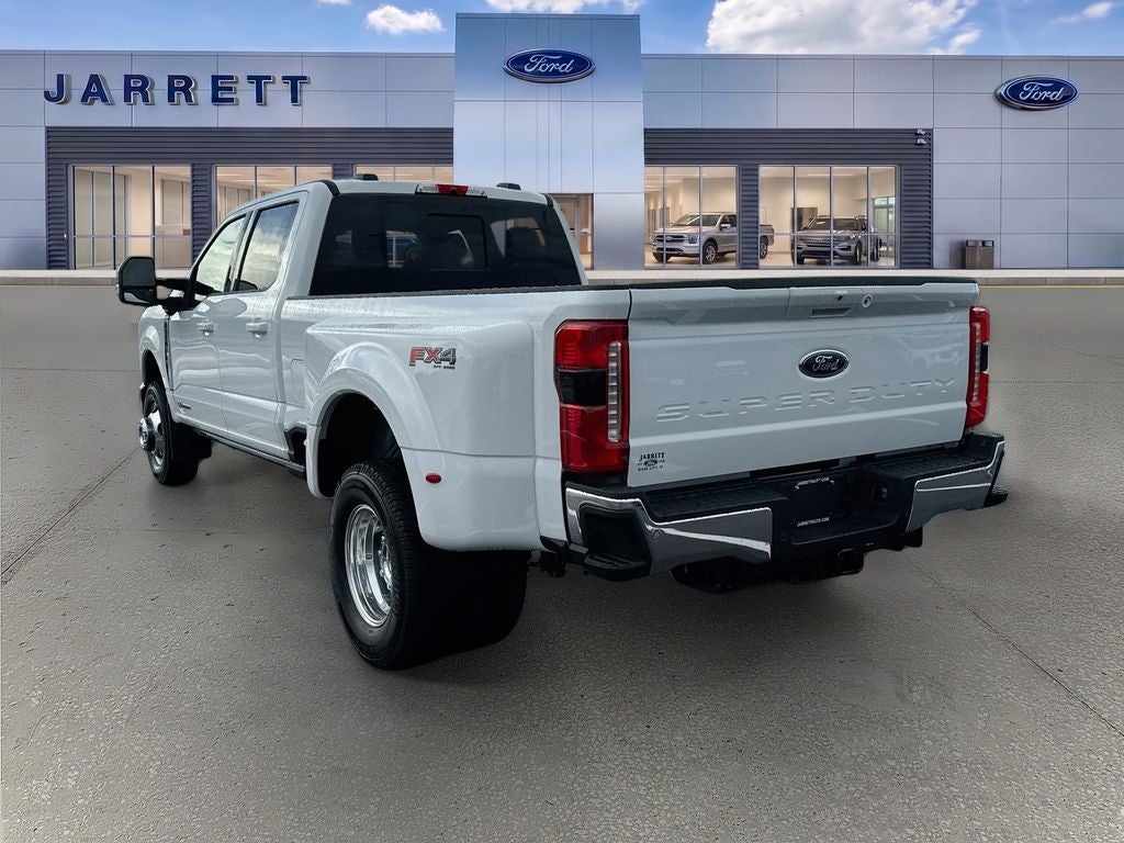 2026 Ford F-350SD Lariat DRW