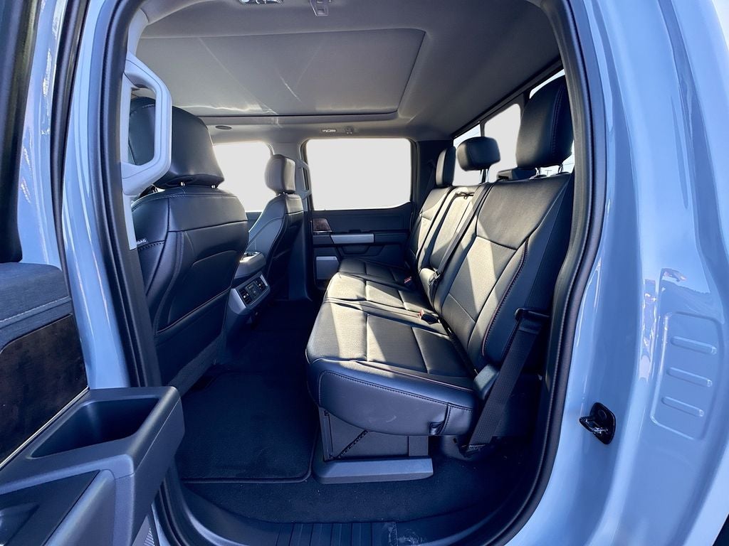 2026 Ford F-350SD Lariat DRW