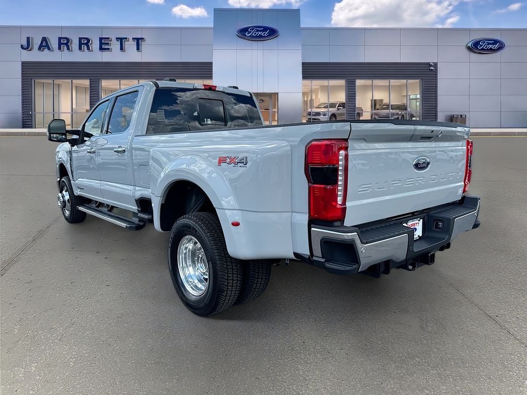 2026 Ford F-350SD Lariat DRW