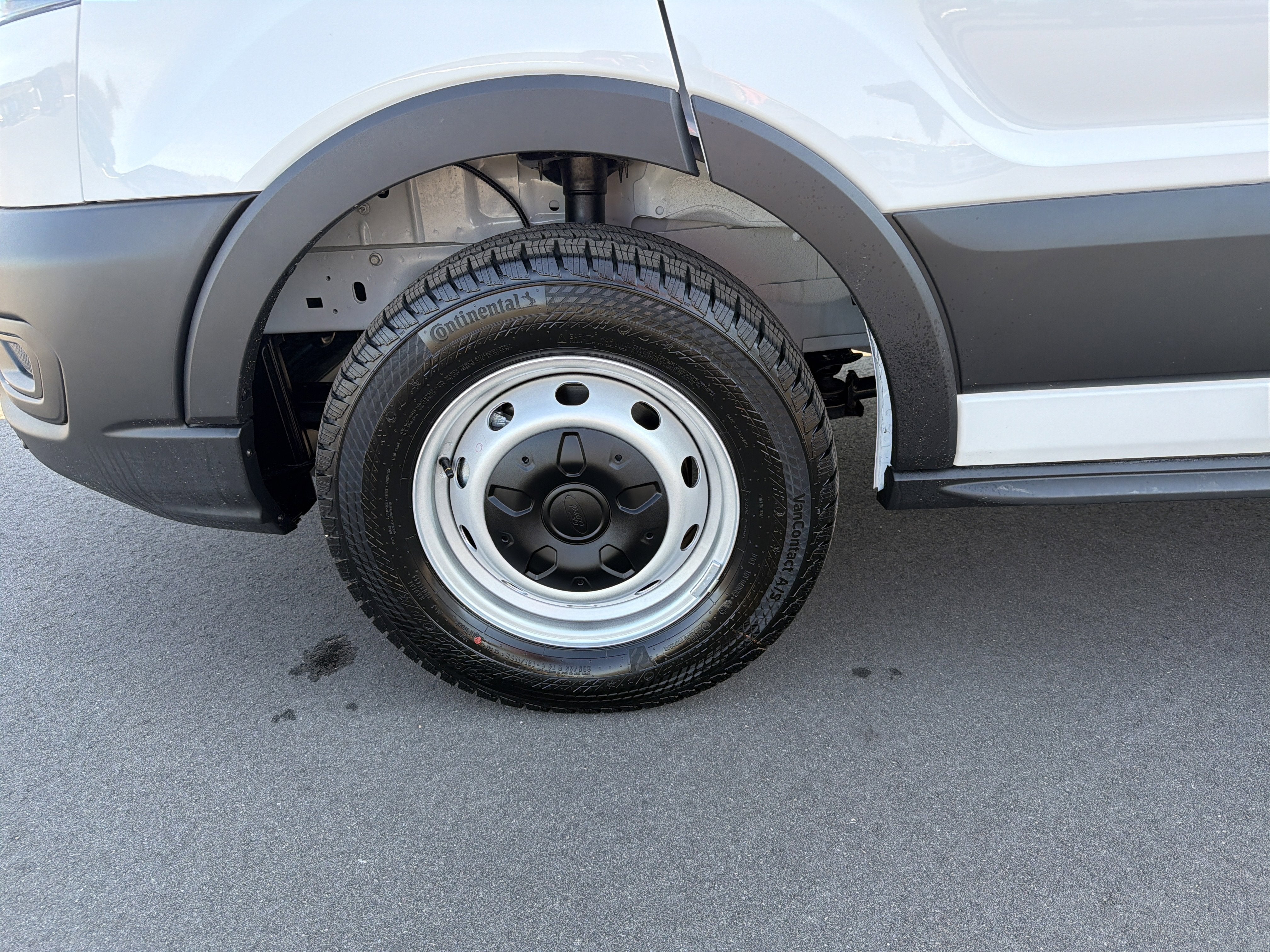 2026 Ford Transit-250 Base