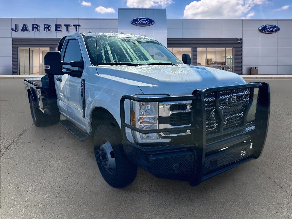 2025 Ford F-350SD XLT DRW