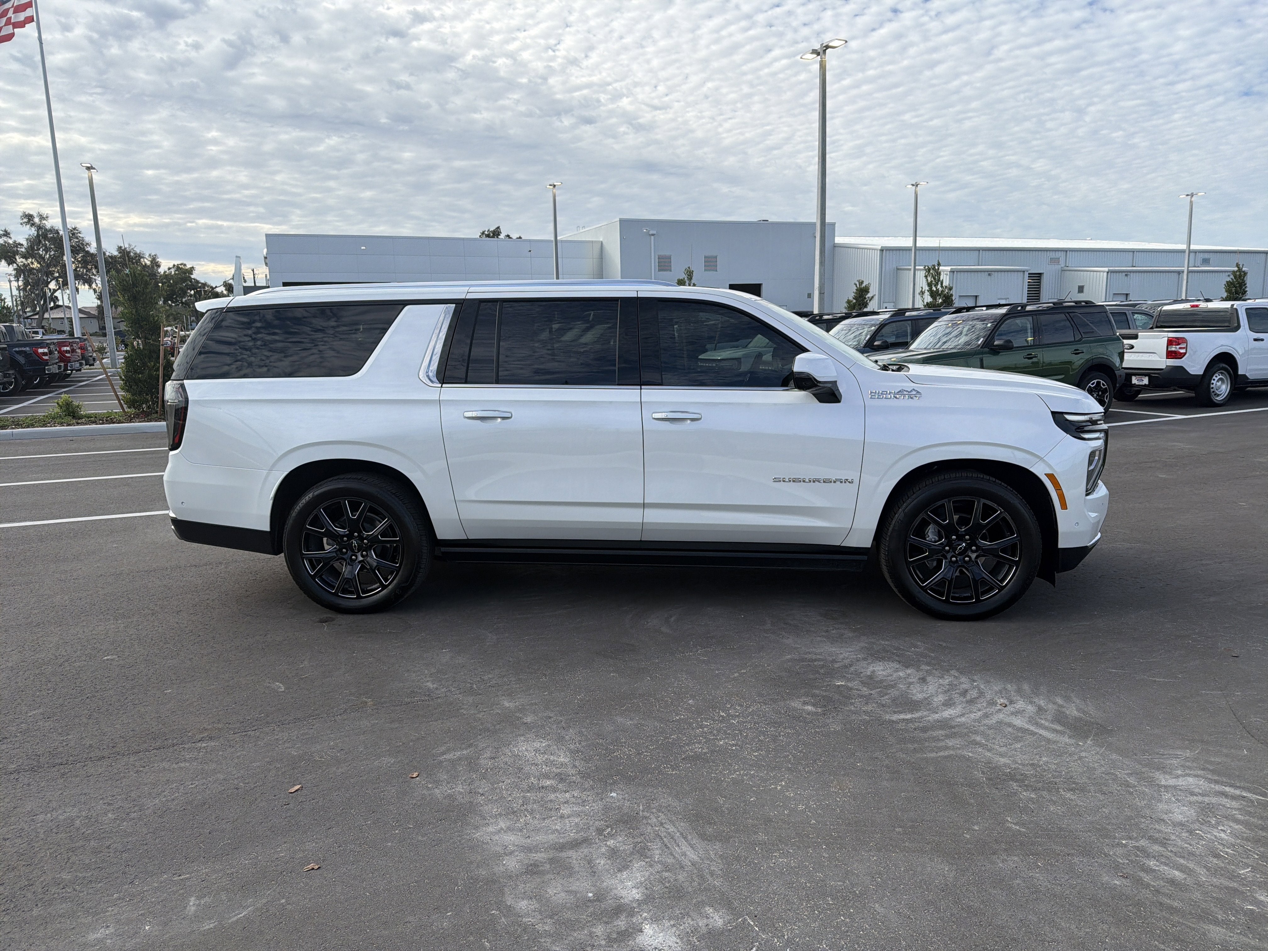 2025 Chevrolet Suburban High Country