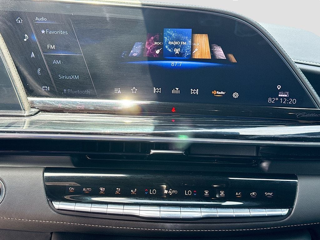 2023 Cadillac Escalade Sport