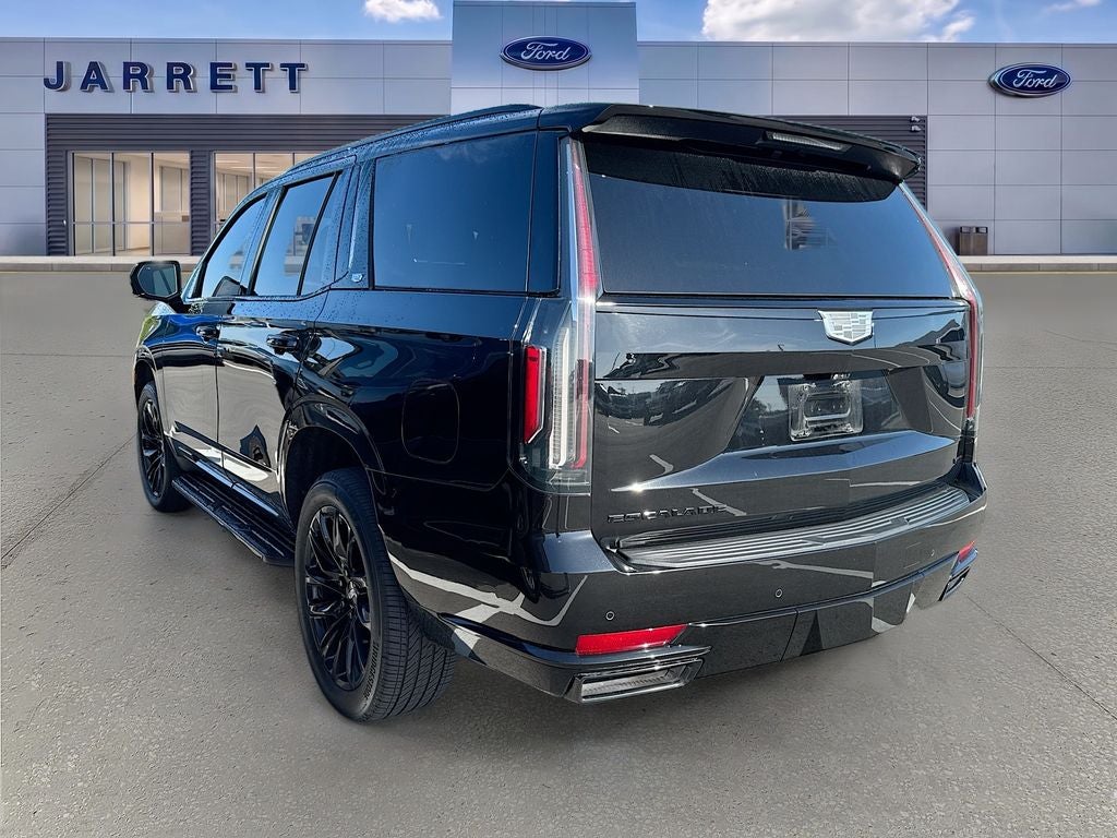 2023 Cadillac Escalade Sport