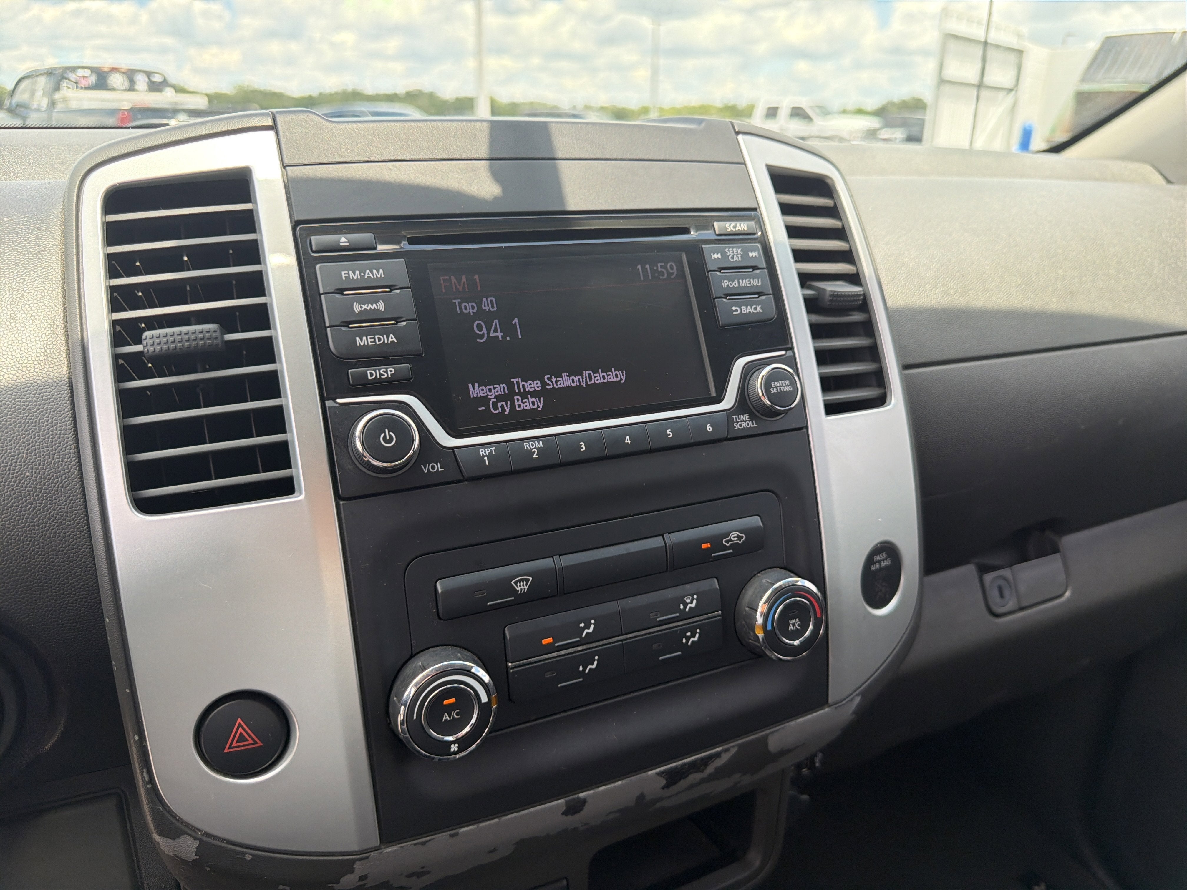 2017 Nissan Frontier SV I4